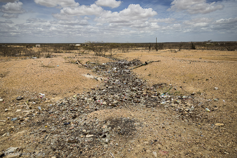 "Torrente" di rifiuti, Alta Guajira, Colombia